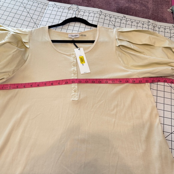 Calvin Klein 1x Plus Size Beige Tan Puff Sleeve Top Buttons Ribbed NEW NWT - Picture 5 of 10
